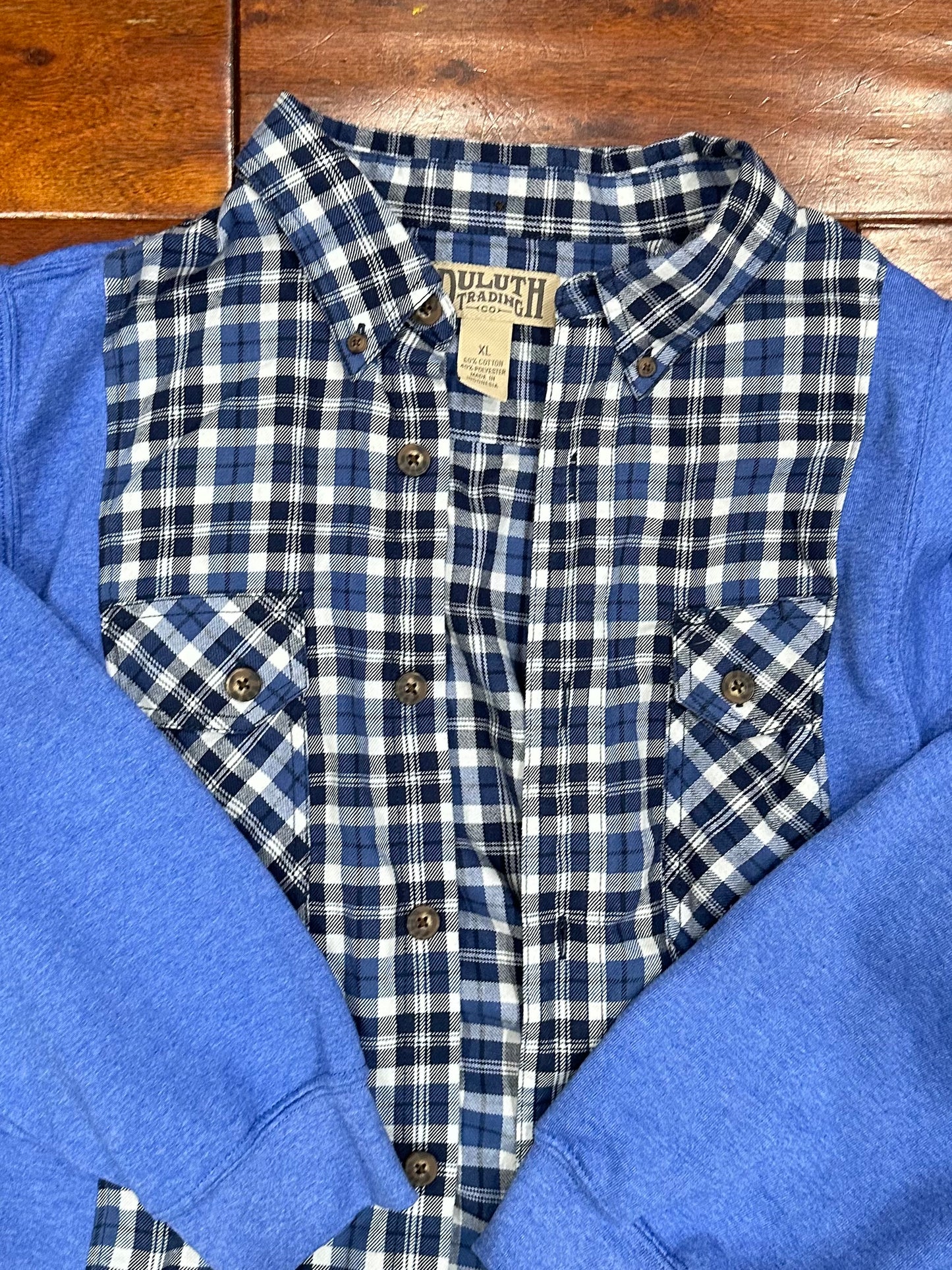 Button-Up Flannel Sweatshirt - L to XL